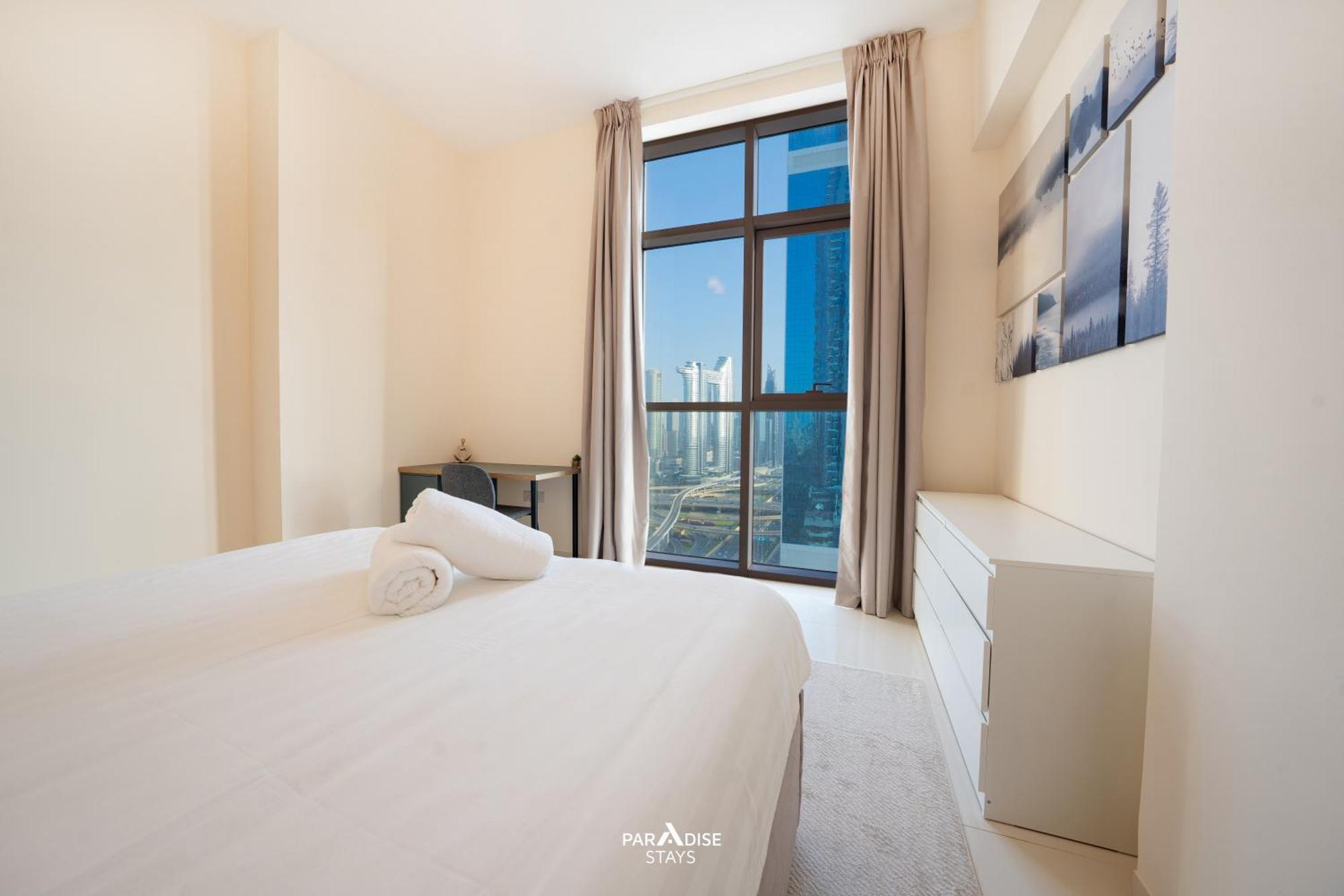 Burj Khalifa & Downtown Views - Prime Location *