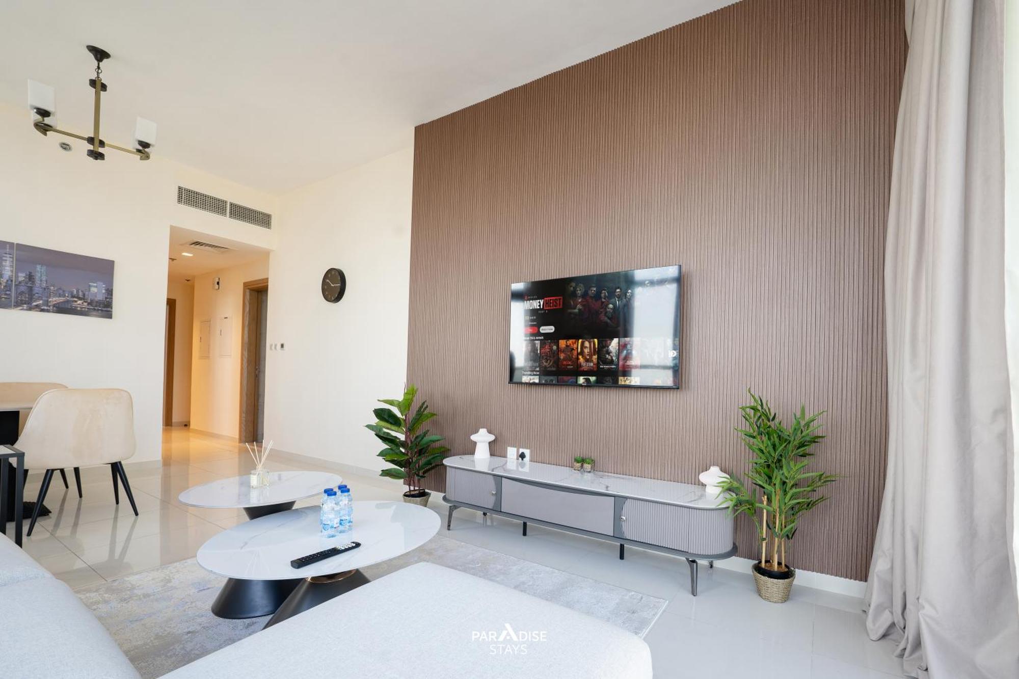 Burj Khalifa & Downtown Views - Prime Location *
